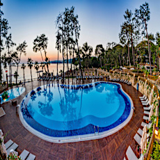 Wome Deluxe Hotel